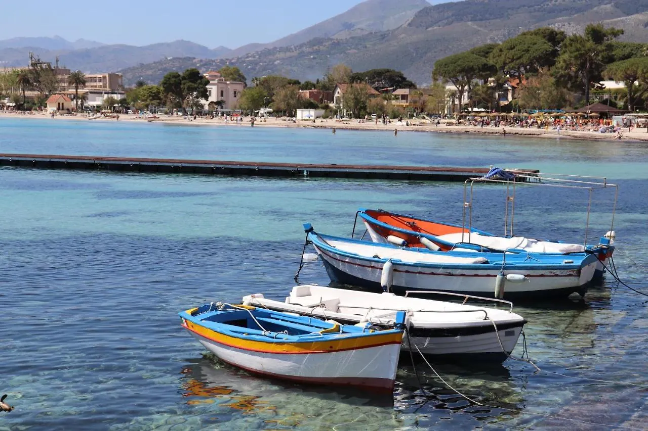 Casa De Paoli - Vista Mare Arenella, Palermo Con Parcheggio Privato Apartment Italy