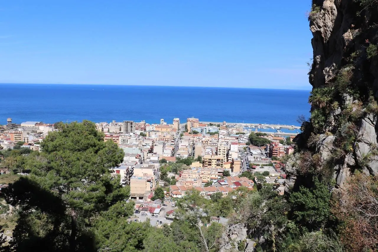 Casa De Paoli - Luminosissimo appartamento vista mare Palermo