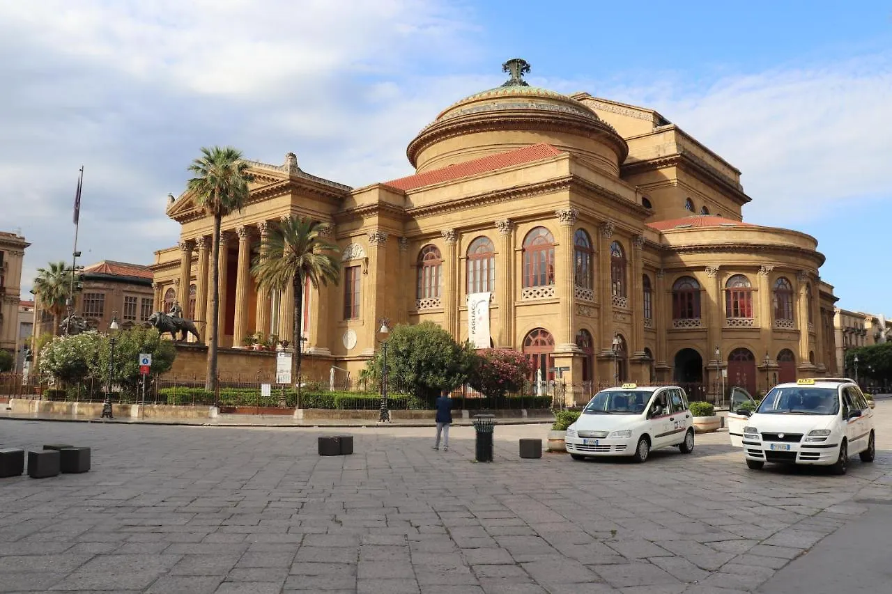 Casa De Paoli - Luminosissimo appartamento vista mare Palermo Italia