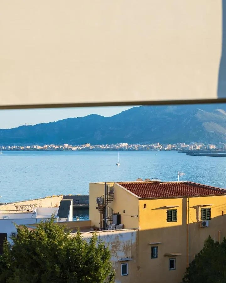 Casa De Paoli - Luminosissimo appartamento vista mare Palermo