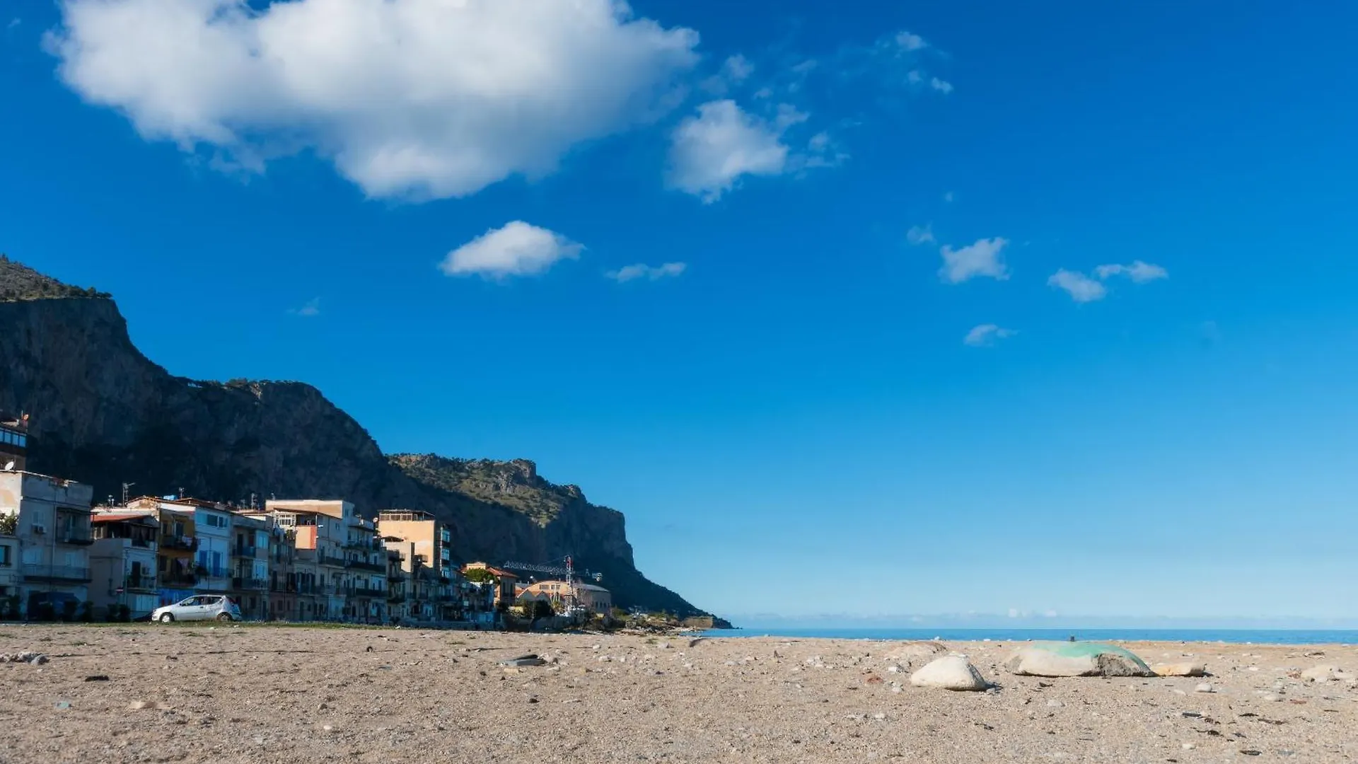Casa De Paoli - Luminosissimo appartamento vista mare Palermo